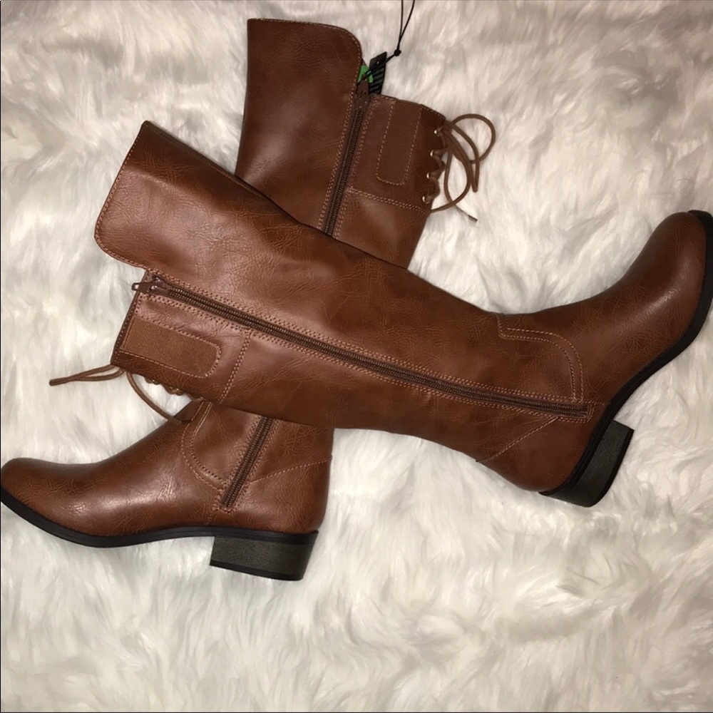 NWT & Box AZ Chet Cognac Riding Boots 5.5